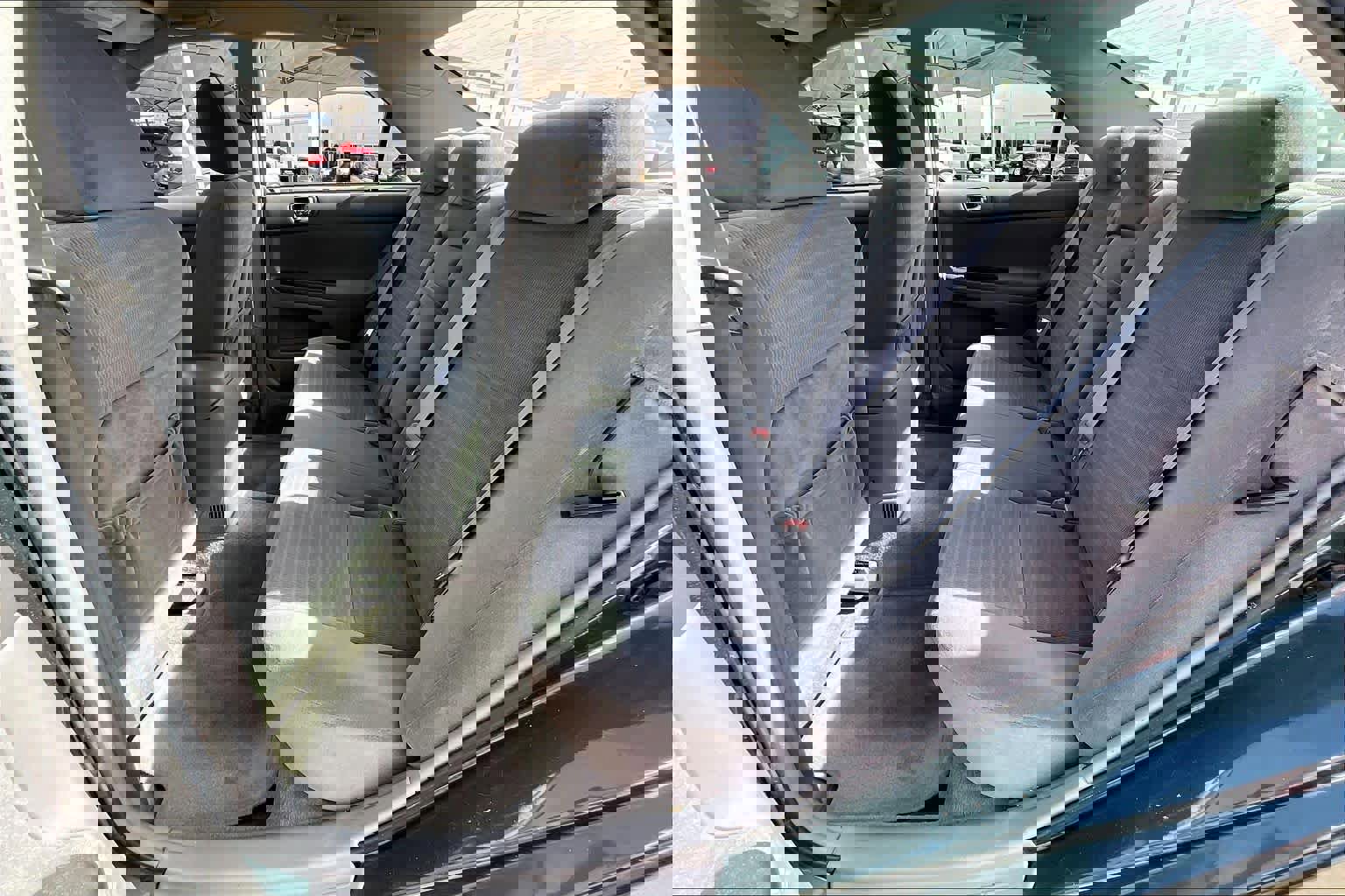 Used 2005 Toyota Camry LE image 18