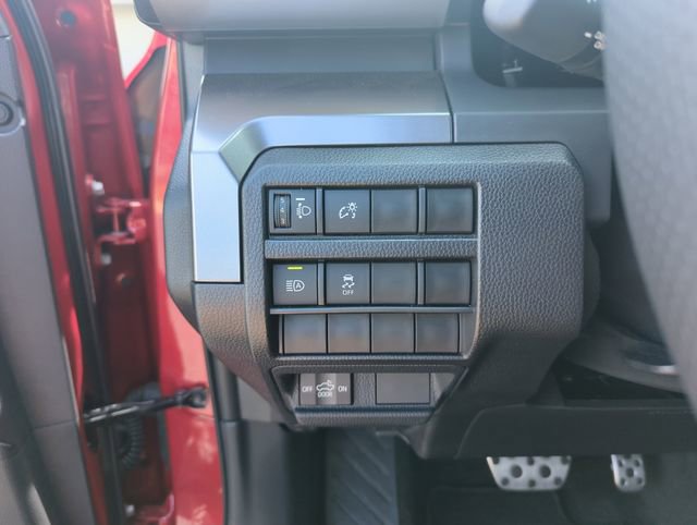 Used 2025 Toyota Tacoma TRD Sport RWD image 19