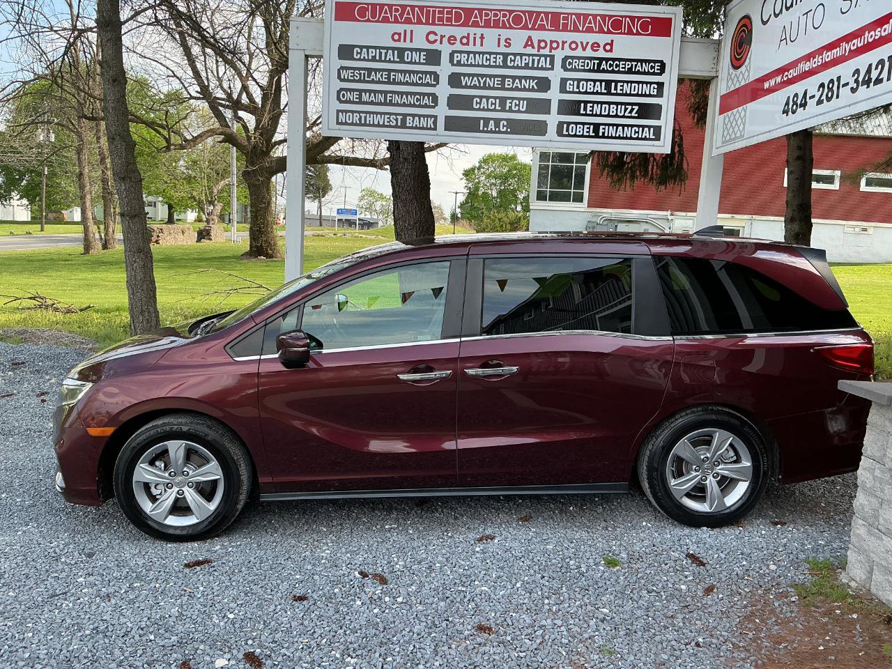 Used 2019 Honda Odyssey EX image 2