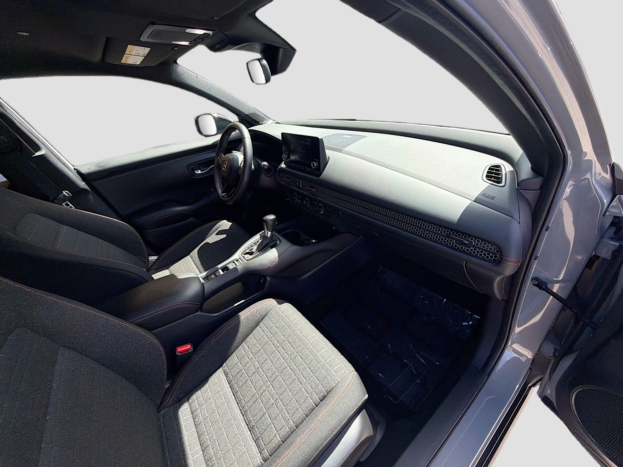 Certified 2024 Honda HR-V Sport image 31