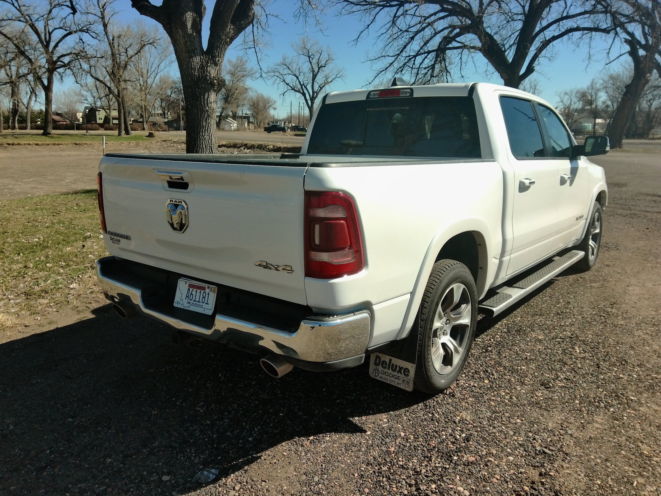 Used 2021 RAM 1500 Laramie AWD/4WD image 5