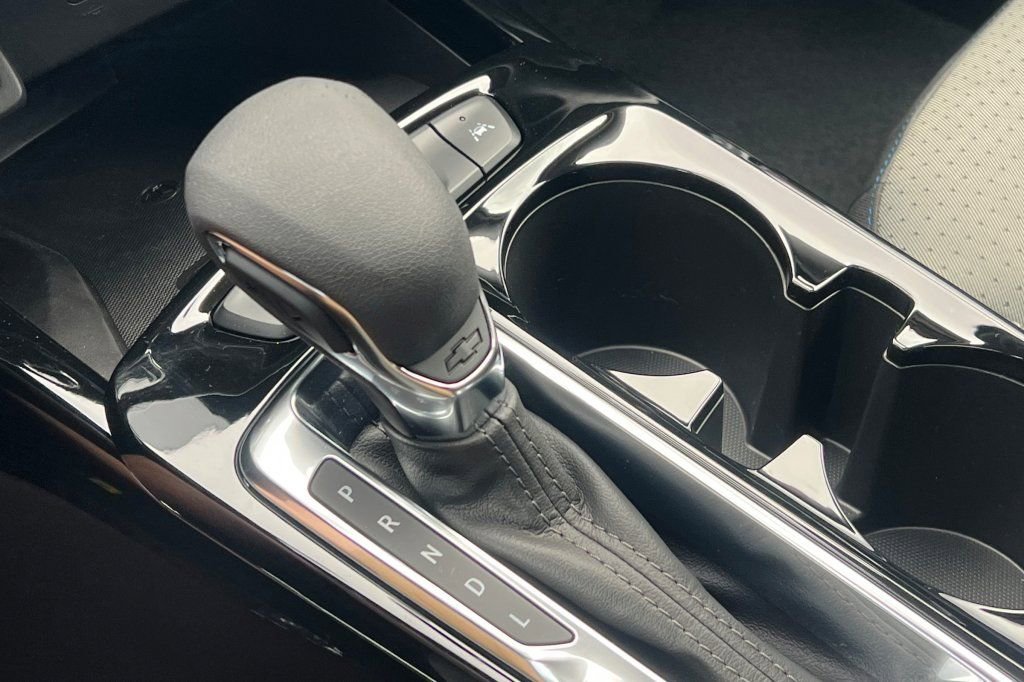 New 2026 Chevrolet Trax LT w/ Sunroof Package image 18