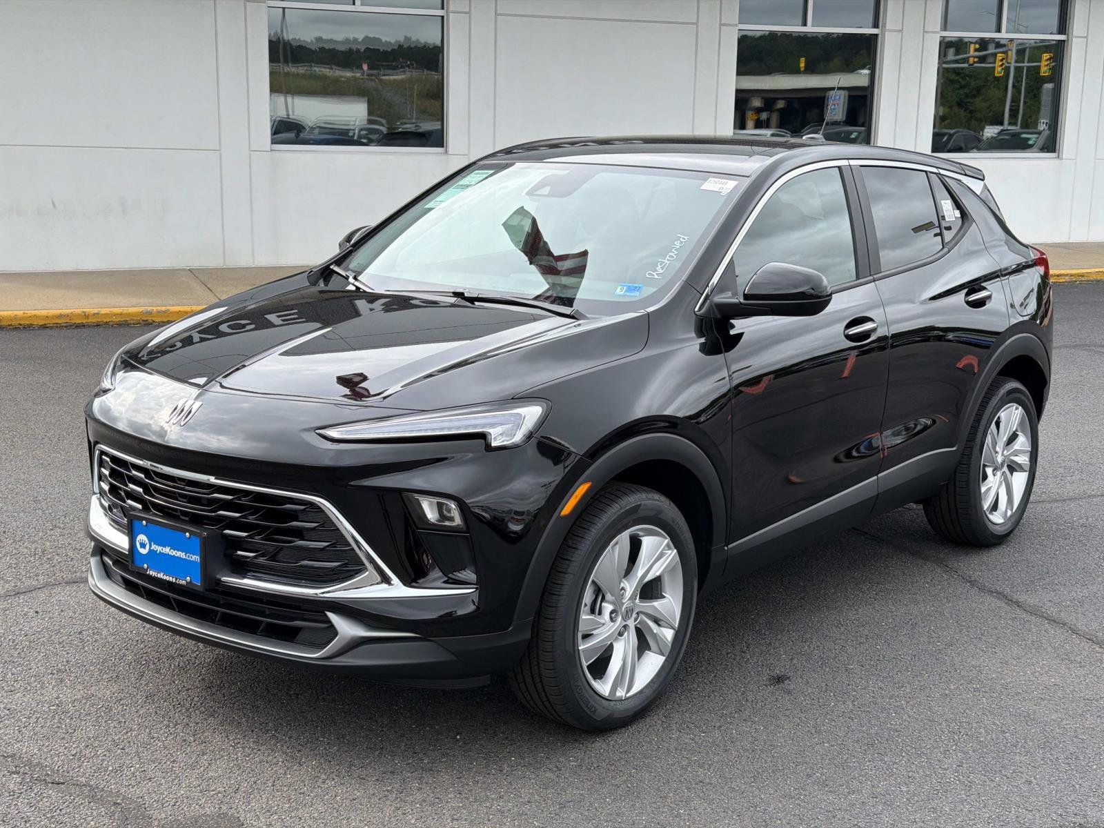 New 2026 Buick Encore GX Preferred AWD/4WD image 4