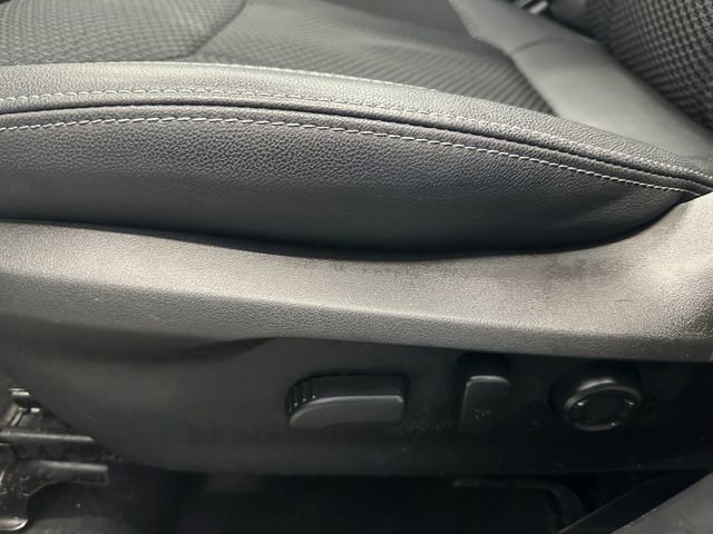 Used 2023 Subaru Forester Premium image 18