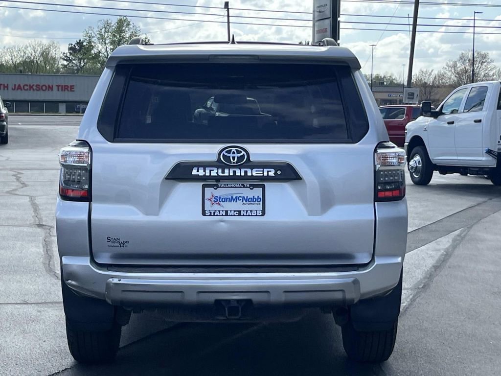 Used 2019 Toyota 4Runner TRD Off-Road Premium image 6