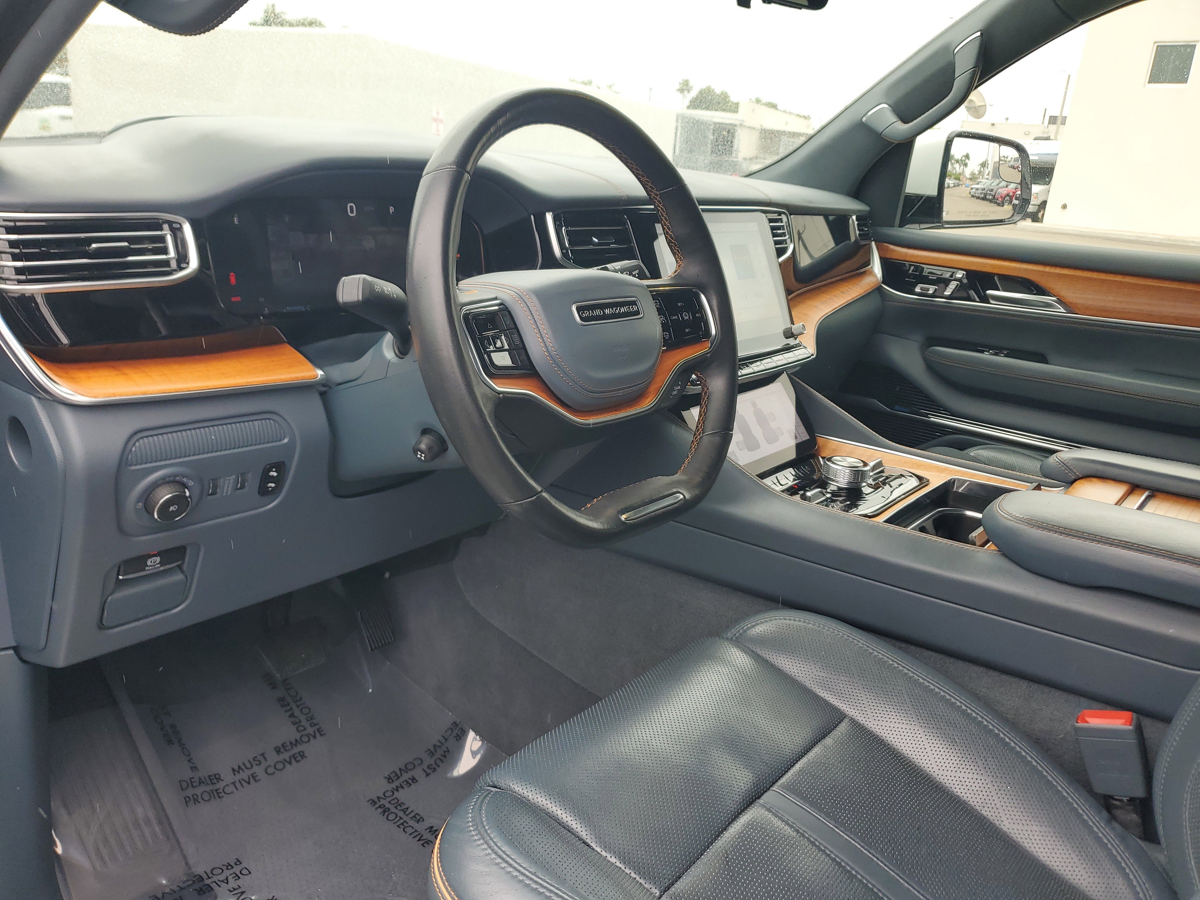 Used 2022 Jeep Grand Wagoneer Series II w/ Convenience Group III image 9