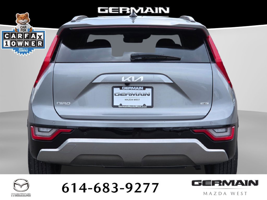Used 2024 Kia Niro SX Touring FWD image 11