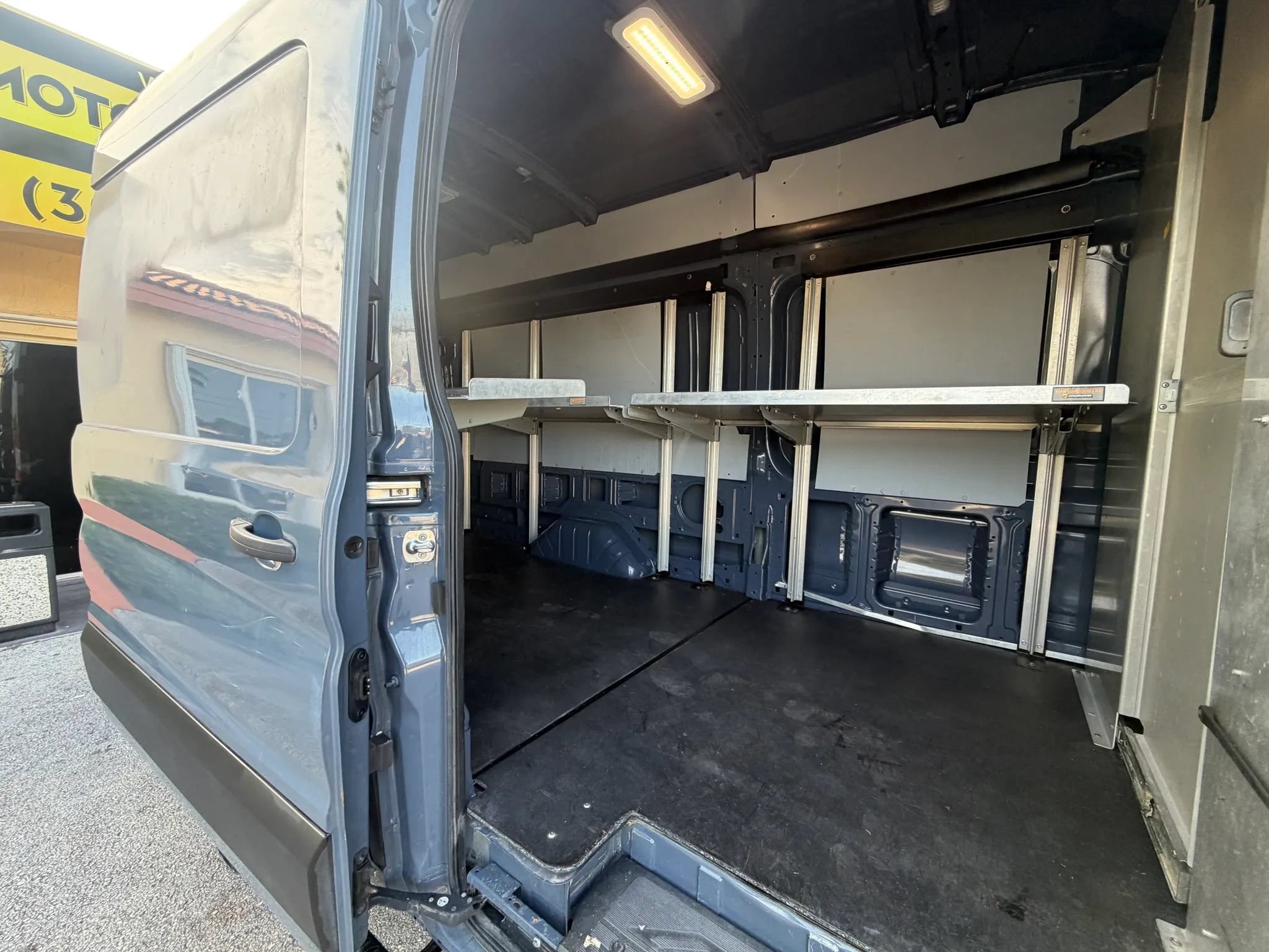 Used 2020 Ford Transit 250 148 High Roof Extended RWD image 18