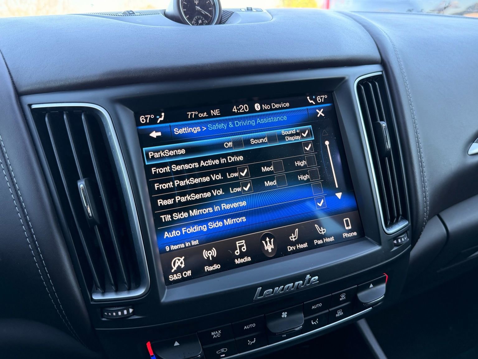 Used 2019 Maserati Levante image 41