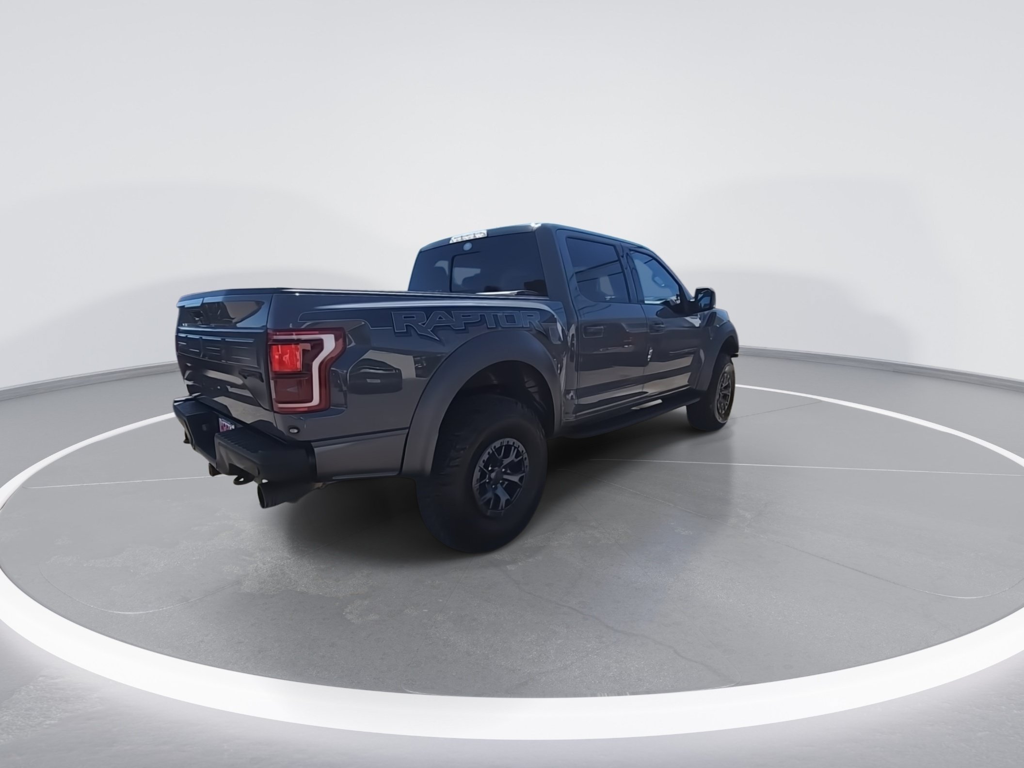 Used 2018 Ford F150 Raptor w/ Equipment Group 802A Luxury AWD/4WD image 8