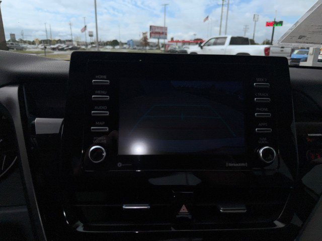 Used 2024 Toyota Camry SE image 16