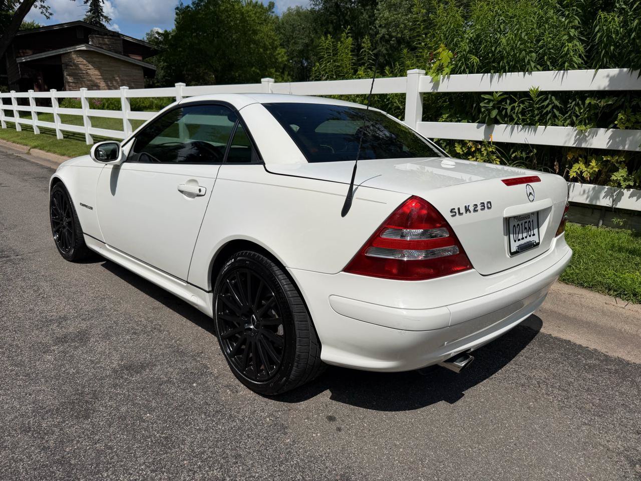 Used 2004 Mercedes-Benz SLK 230 image 13