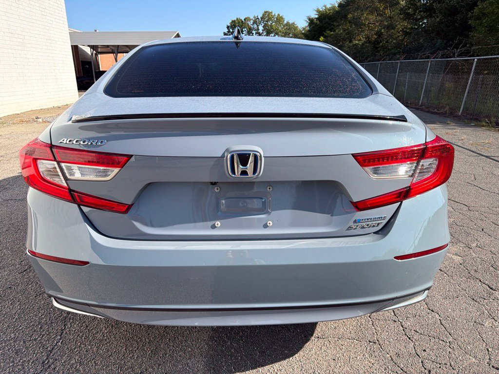 Used 2022 Honda Accord Sport image 3