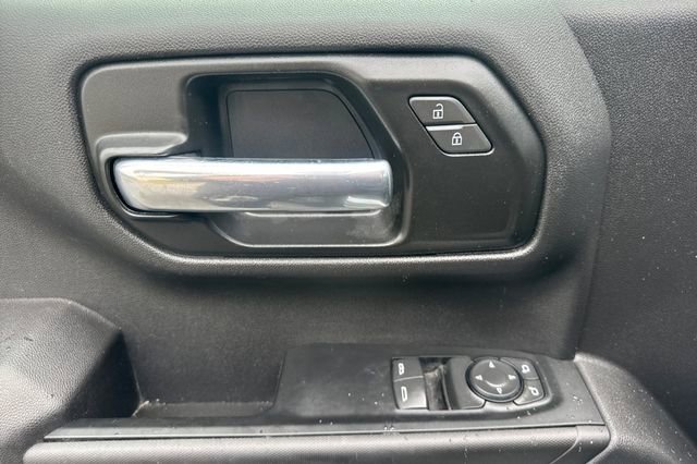 Used 2025 Chevrolet Silverado 1500 W/T image 11