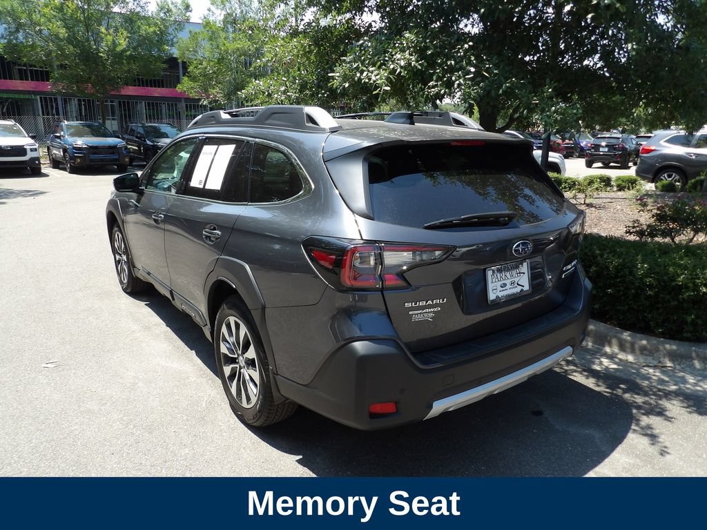 Used 2025 Subaru Outback Touring XT AWD/4WD image 9