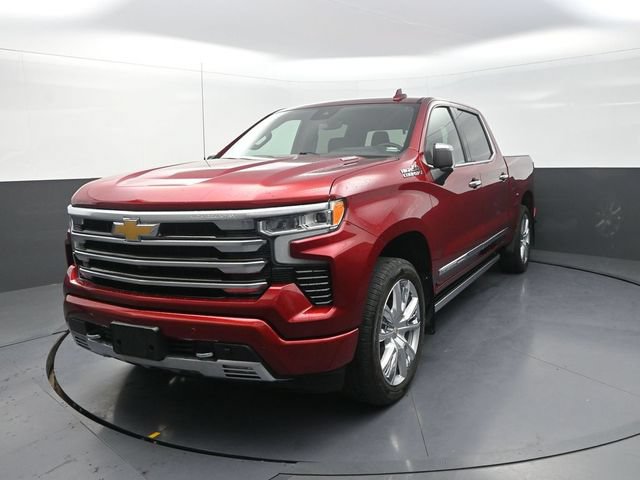 Used 2023 Chevrolet Silverado 1500 High Country w/ High Country Premium Package AWD/4WD image 6