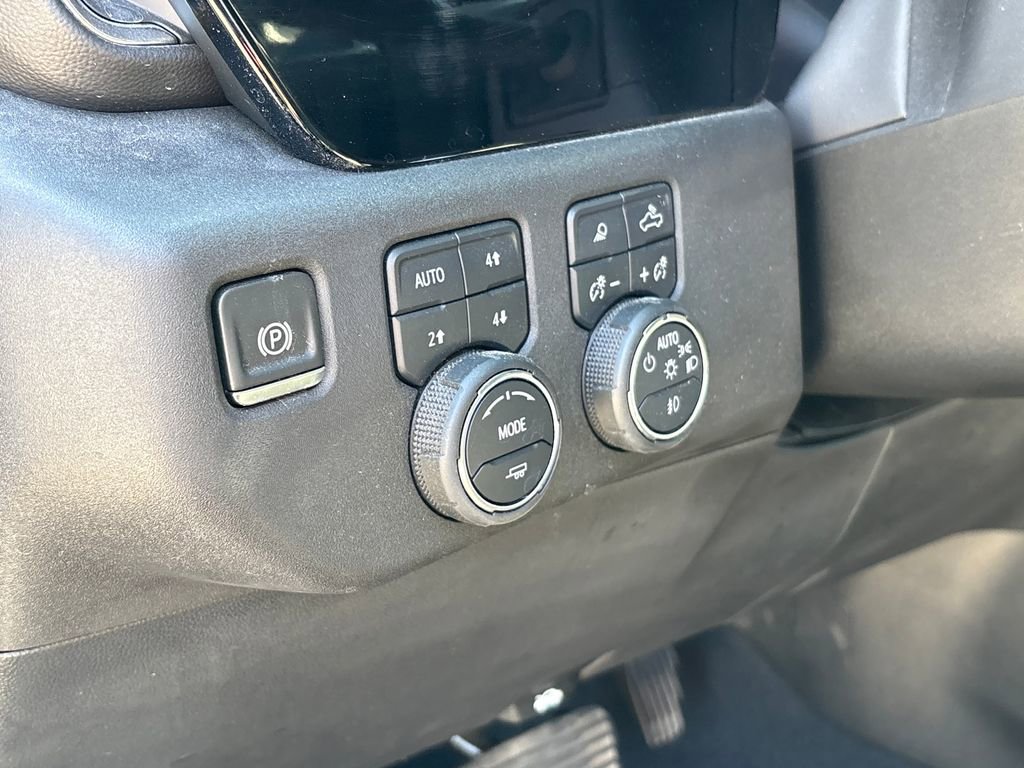 Used 2024 Chevrolet Silverado 1500 High Country w/ Midnight Edition AWD/4WD image 50