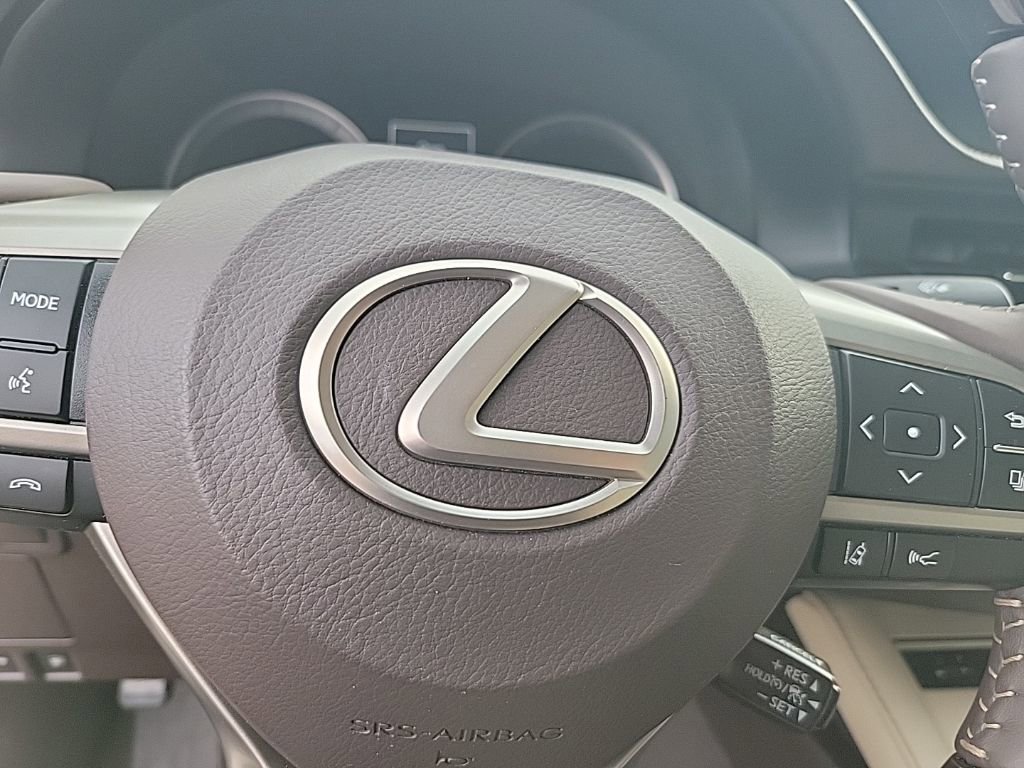 Used 2017 Lexus ES 350 w/ Navigation System Package image 24