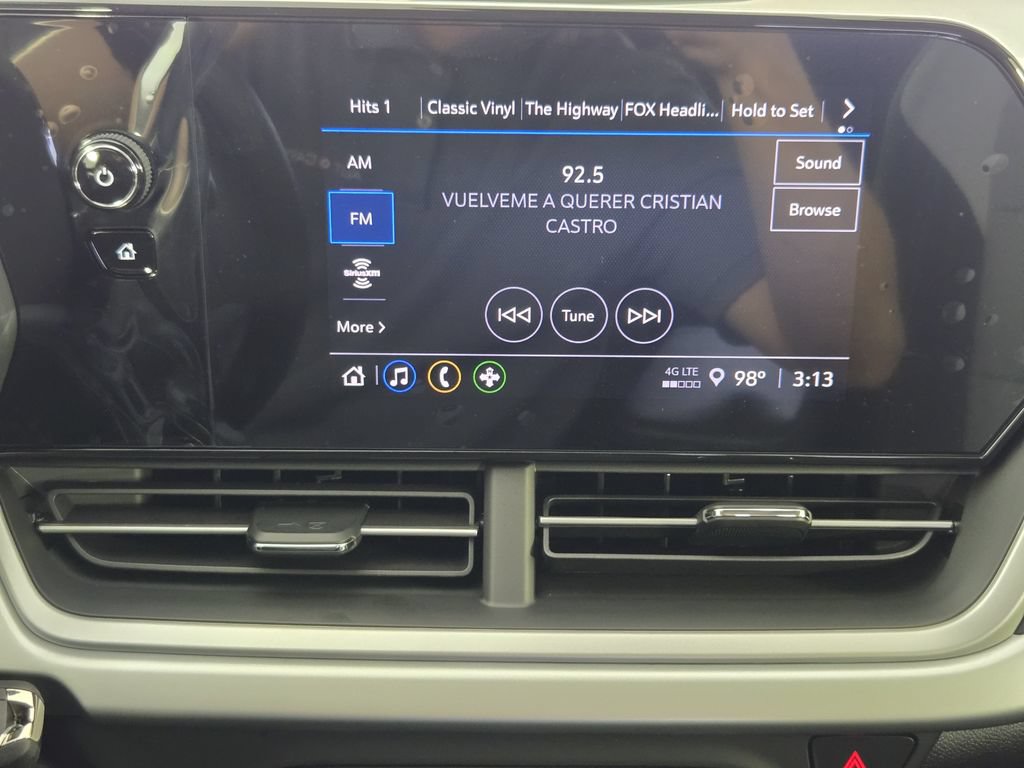 New 2026 Chevrolet Trax LS w/ Driver Confidence Package FWD image 18