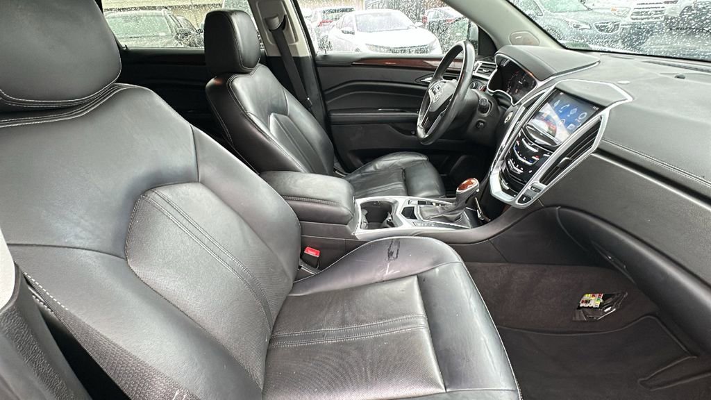 Used 2015 Cadillac SRX Luxury w/ Driver Awareness Package image 15