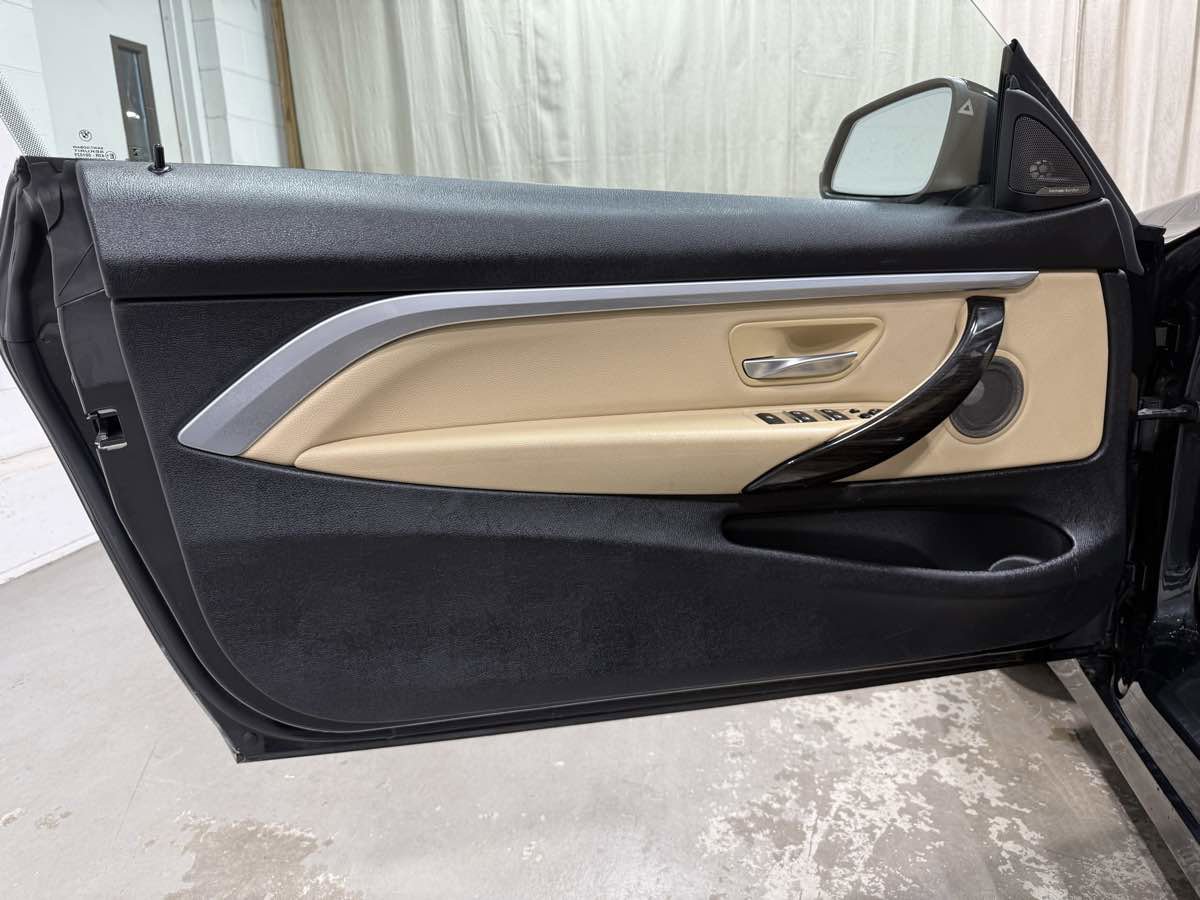 Used 2019 BMW 430i xDrive Convertible w/ Convenience Package AWD/4WD image 10