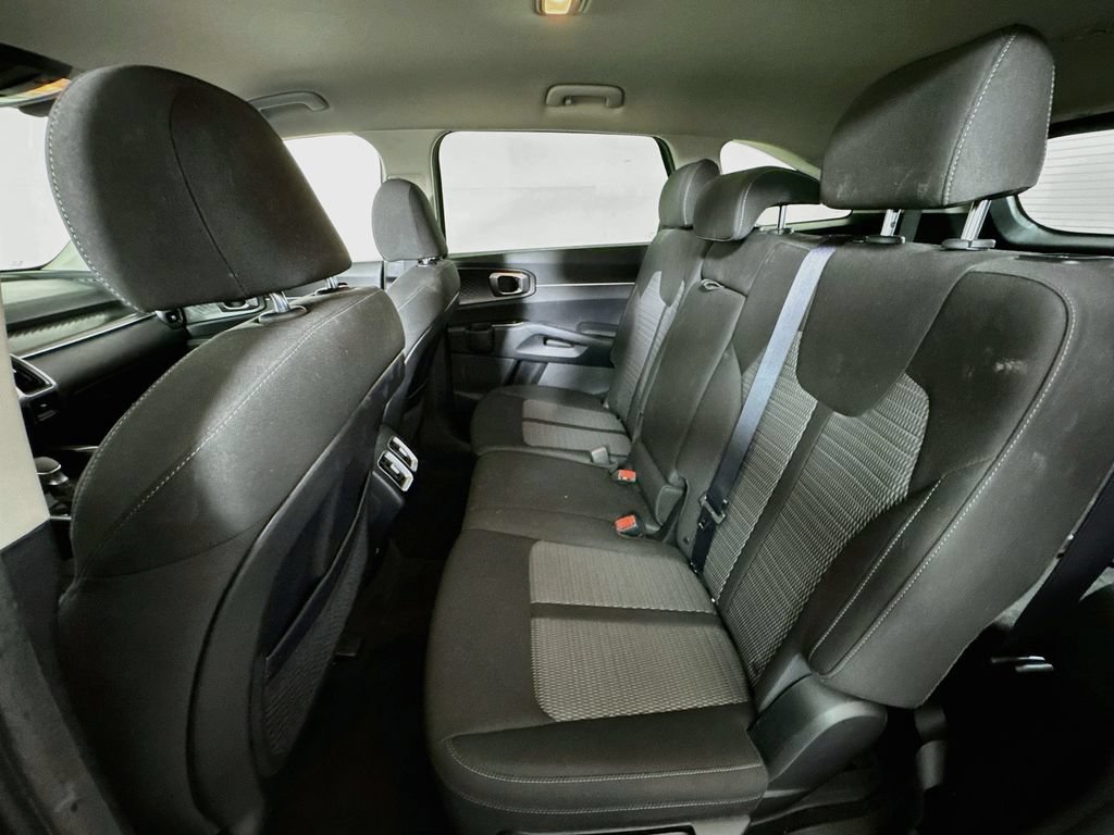 Used 2023 Kia Sorento LX AWD/4WD image 22