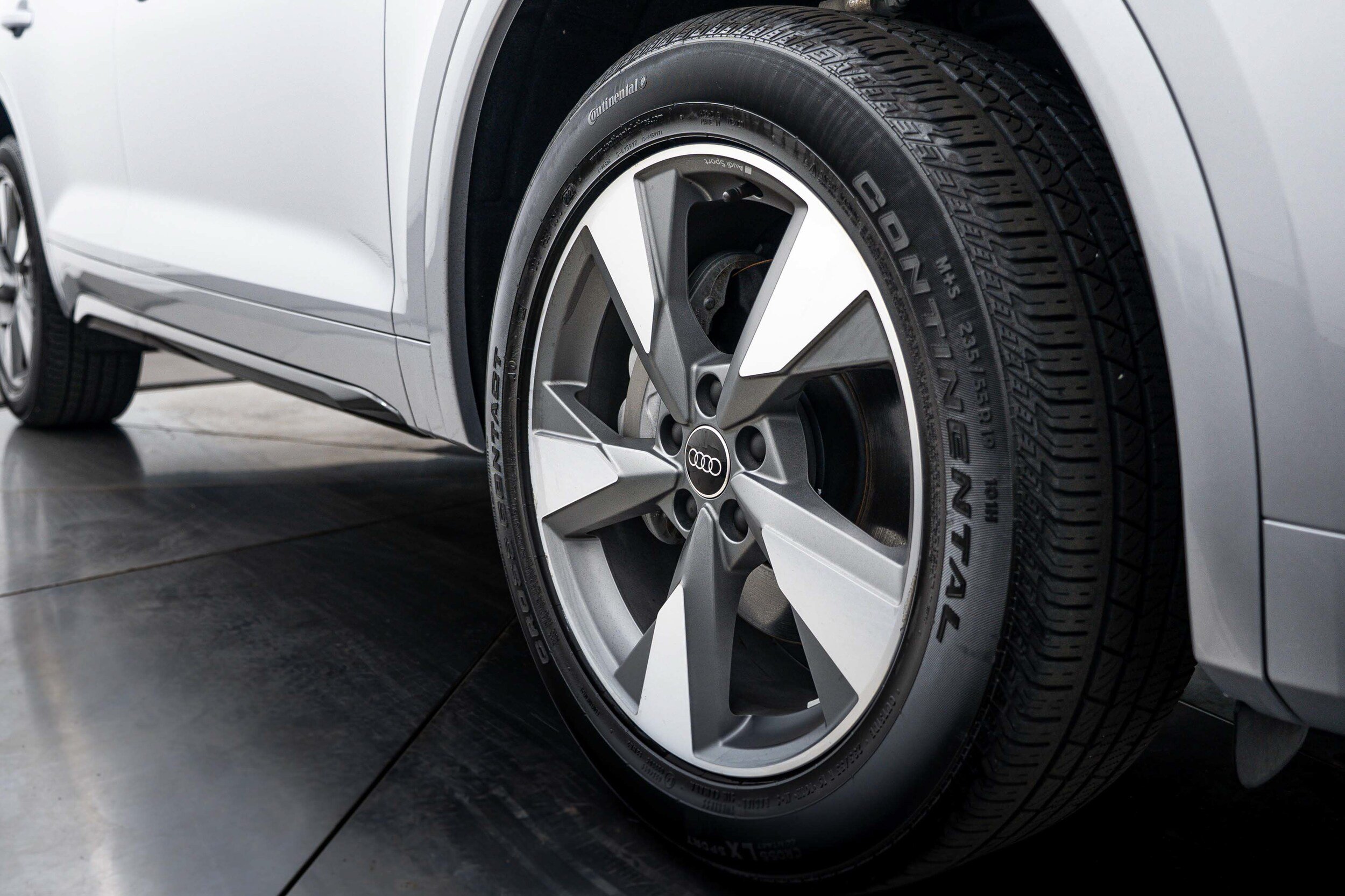 Certified 2024 Audi Q5 Premium w/ Premium Plus Package AWD/4WD image 22