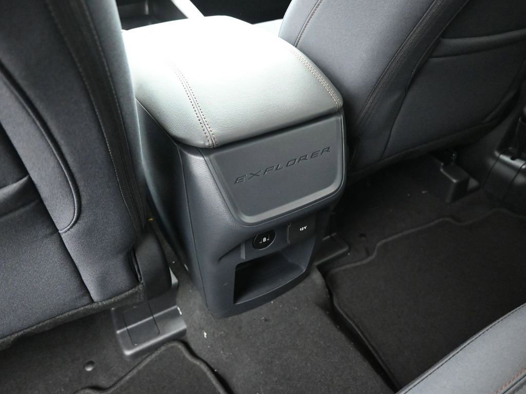 New 2026 Ford Explorer Active image 19