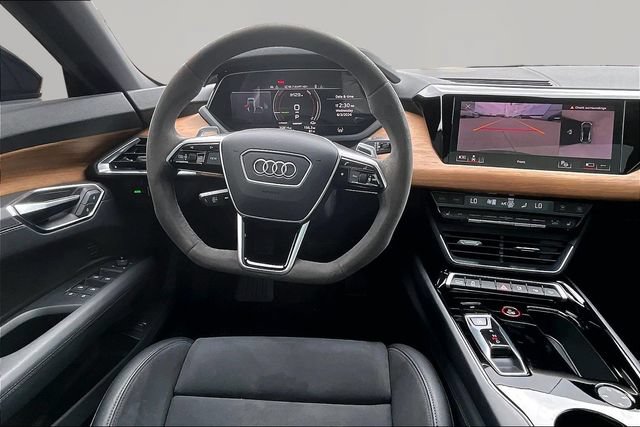 Used 2023 Audi e-tron GT Prestige w/ Prestige Package AWD/4WD image 5