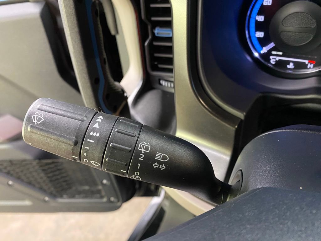 Used 2023 Ford Bronco Wildtrak image 23