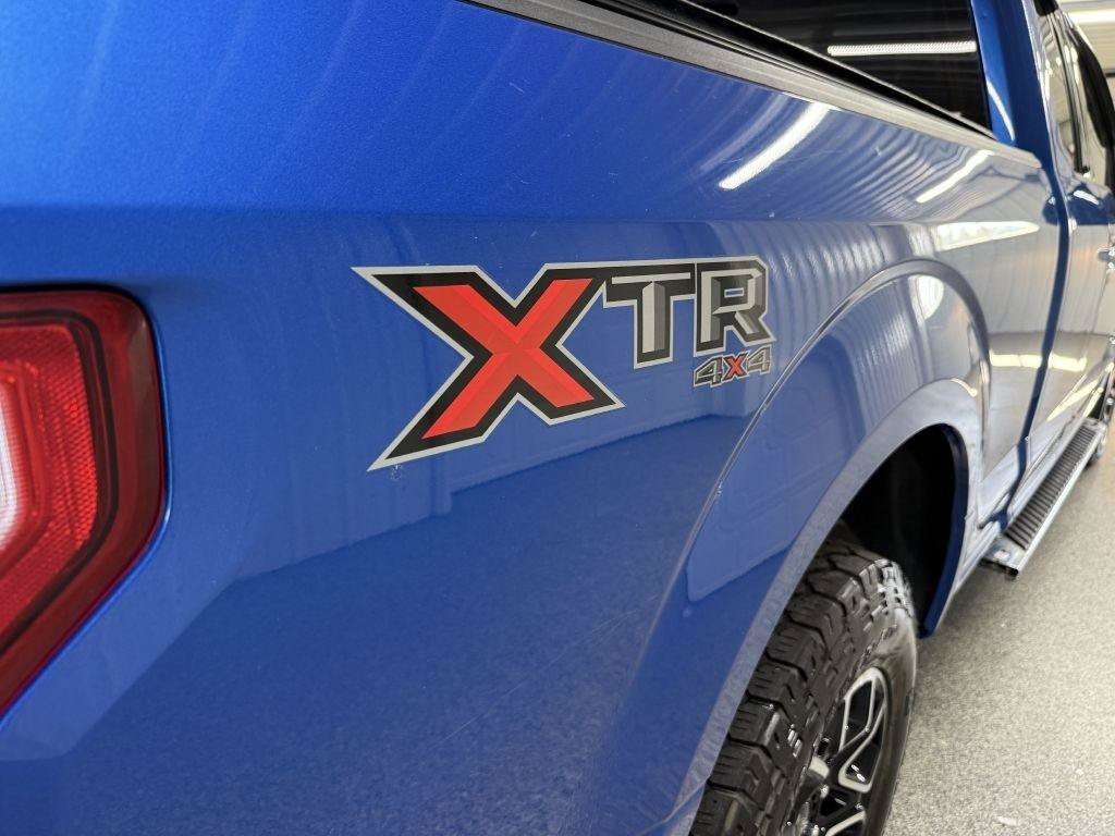 Used 2015 Ford F150 XLT w/ Equipment Group 302A Luxury AWD/4WD image 8