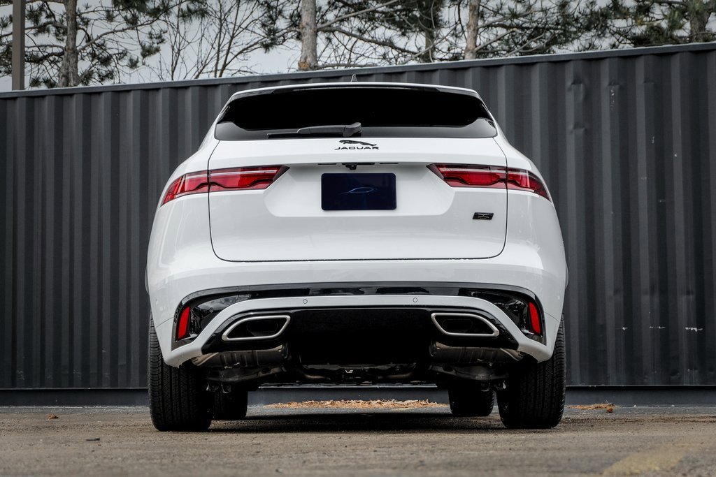 New 2026 Jaguar F-PACE R-Dynamic S image 7