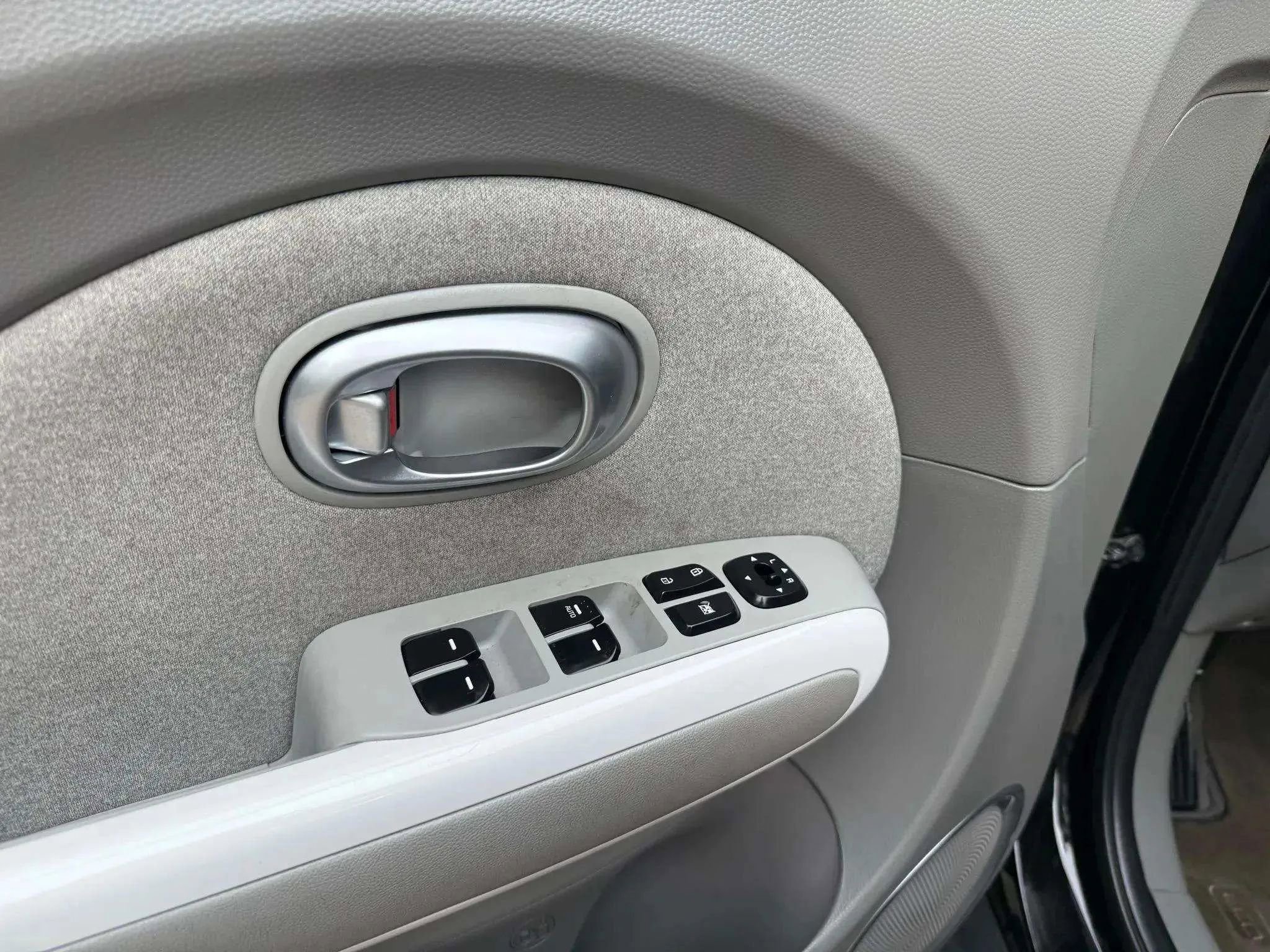 Used 2017 Kia Soul EV image 33