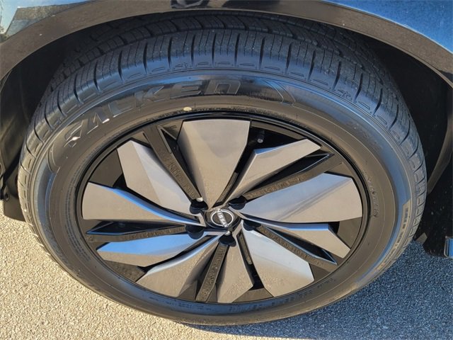 Used 2023 Nissan Ariya FWD image 16