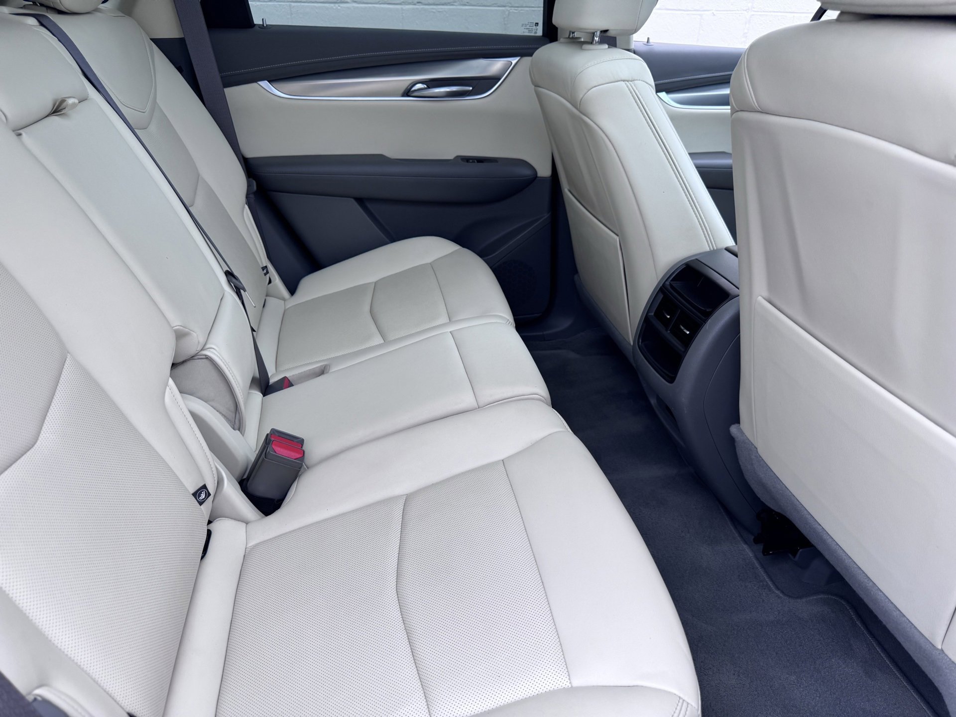 Used 2021 Cadillac XT5 Premium Luxury image 13