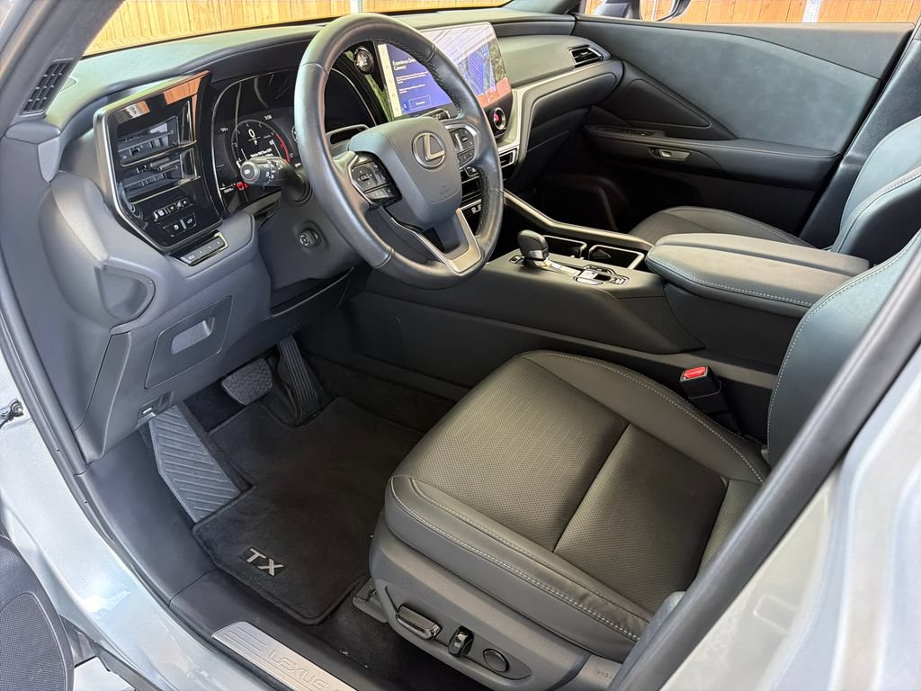 Used 2024 Lexus TX 350 FWD w/ Technology Package image 2