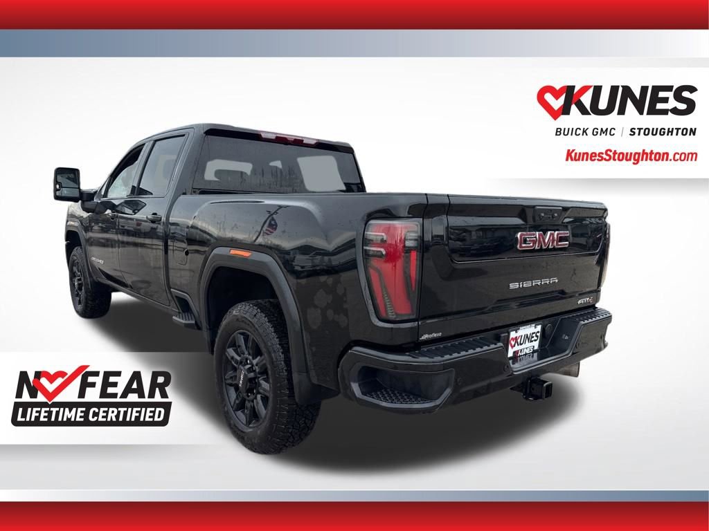 Used 2025 GMC Sierra 2500 AT4 AWD/4WD image 9