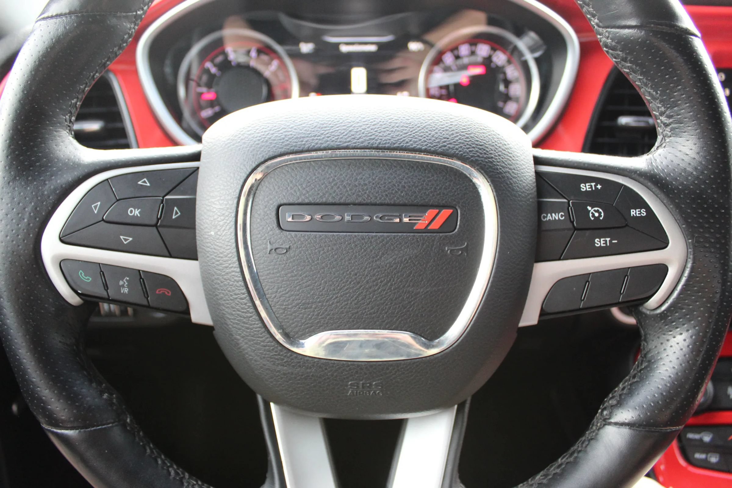 Used 2016 Dodge Challenger R/T Scat Pack RWD image 15