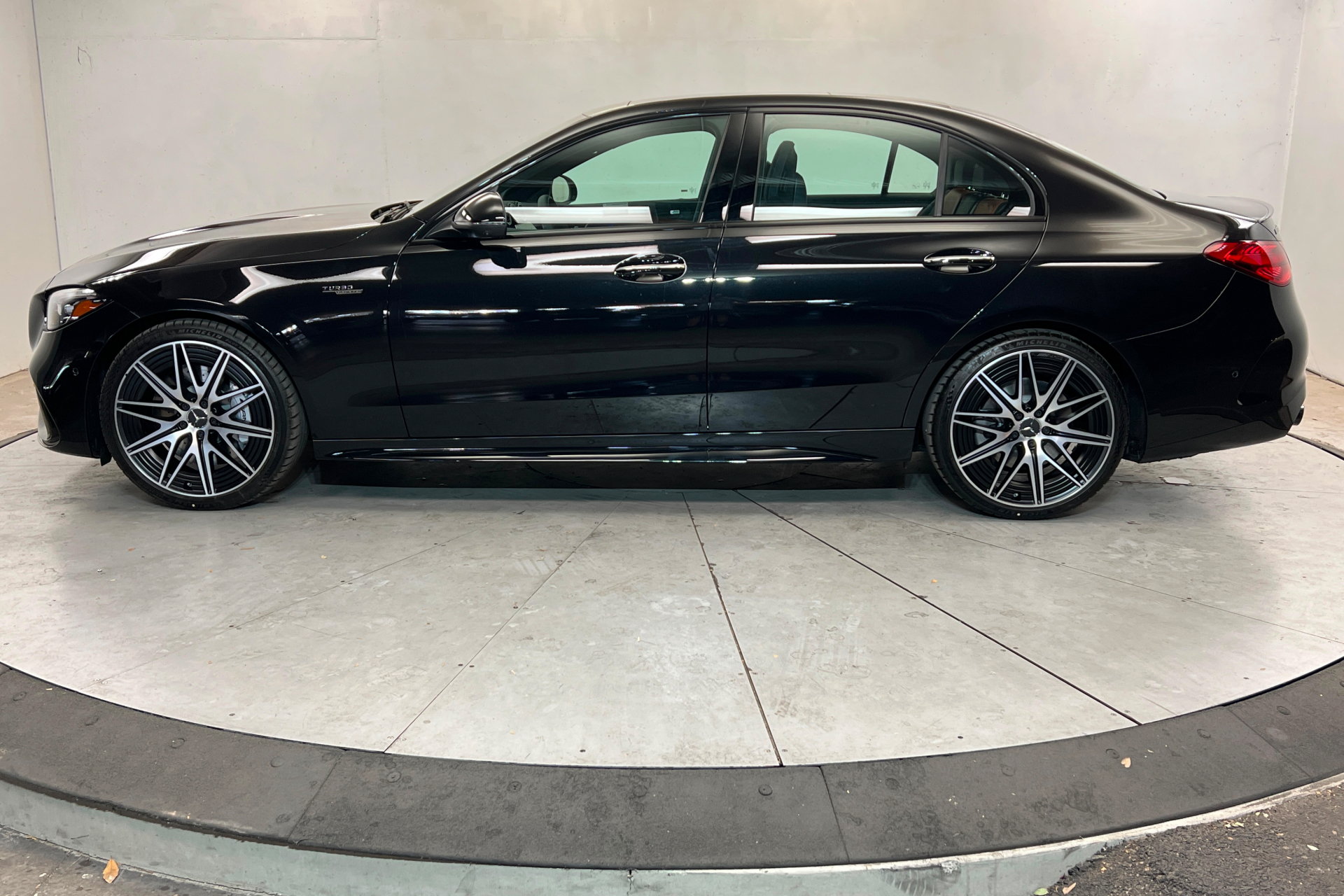 New 2026 Mercedes-Benz C 43 AMG 4MATIC Sedan image 2