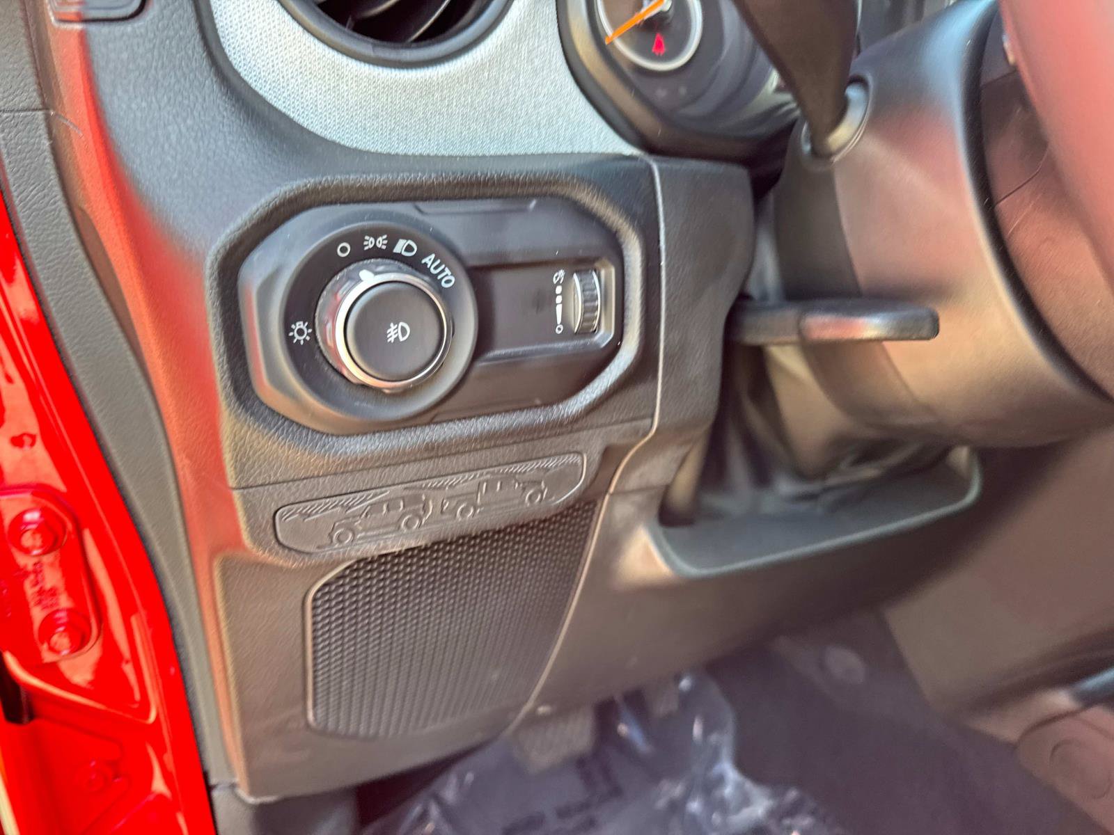 Used 2024 Jeep Wrangler Unlimited Sport AWD/4WD image 31