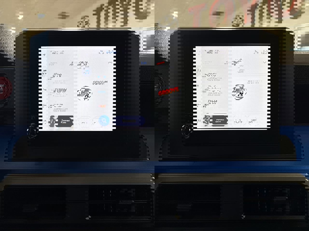 Certified 2024 Toyota Tacoma TRD Sport image 17