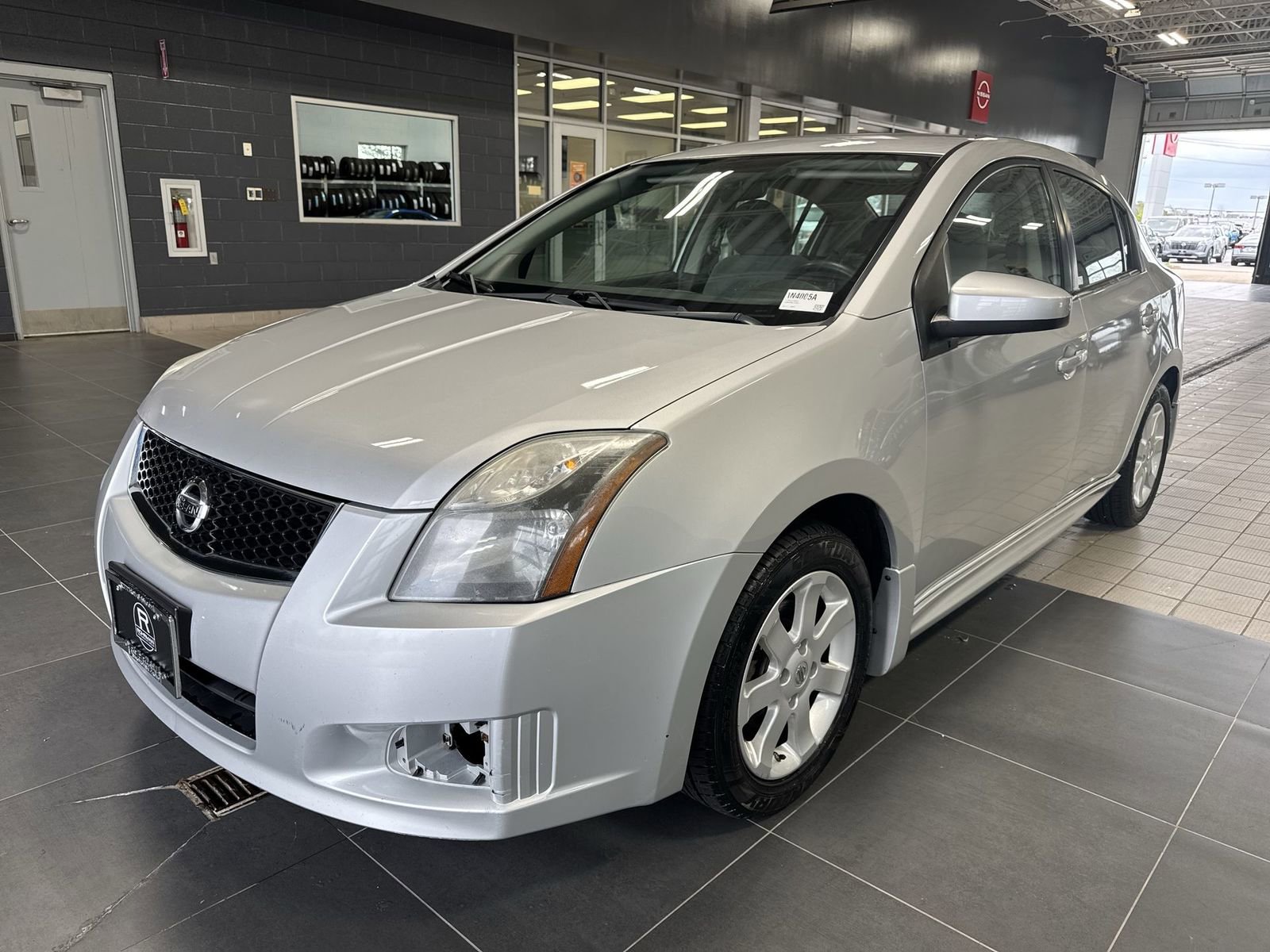 Used 2011 Nissan Sentra 2.0 SR FWD image 8