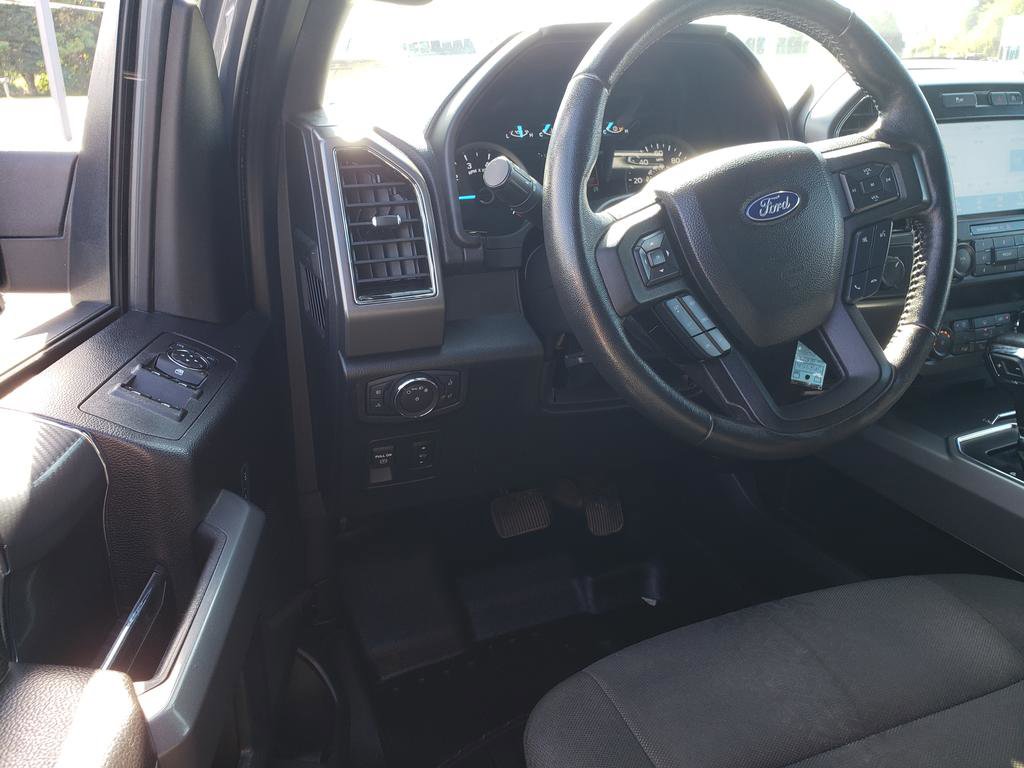 Used 2019 Ford F150 XLT w/ Equipment Group 302A Luxury image 9