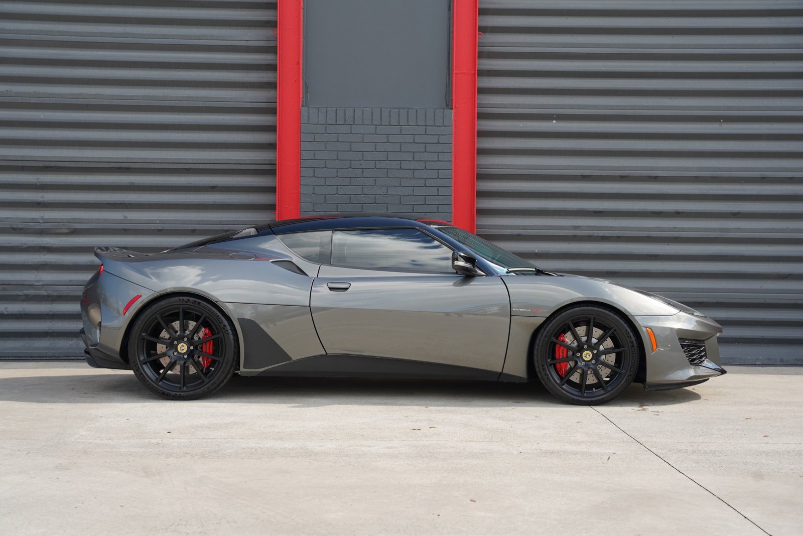Used 2020 Lotus Evora image 11