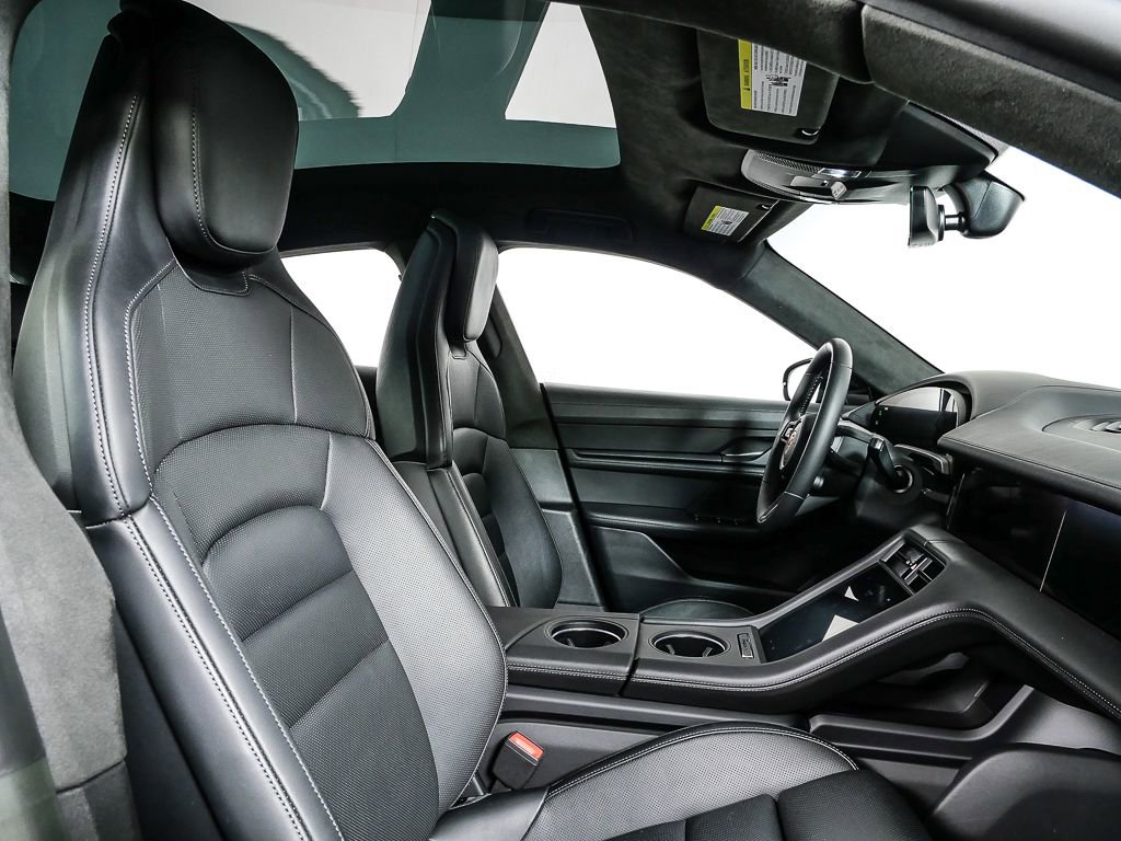 Certified 2024 Porsche Taycan GTS image 24