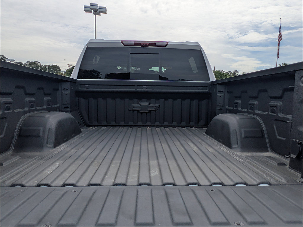 Used 2026 Chevrolet Silverado 1500 ZR2 AWD/4WD image 14