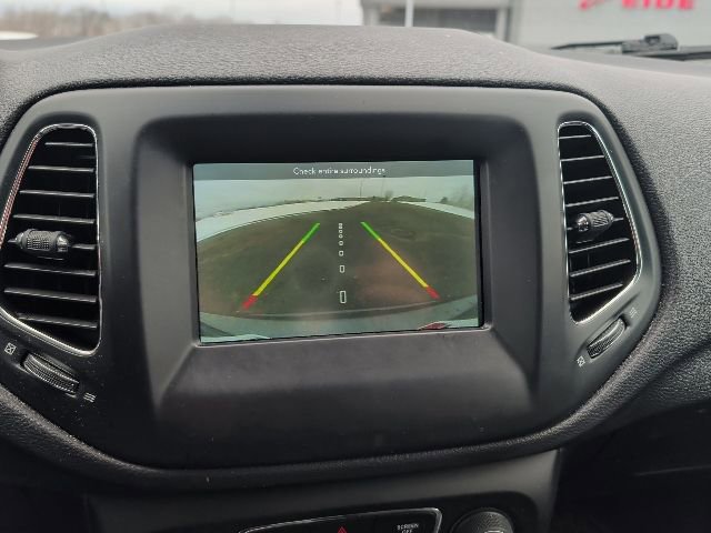 Used 2020 Jeep Compass Latitude w/ Popular Equipment Group image 14