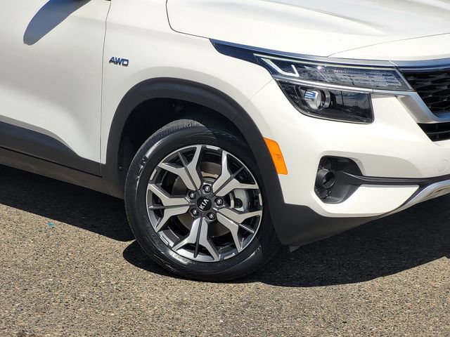Used 2021 Kia Seltos EX AWD/4WD image 6