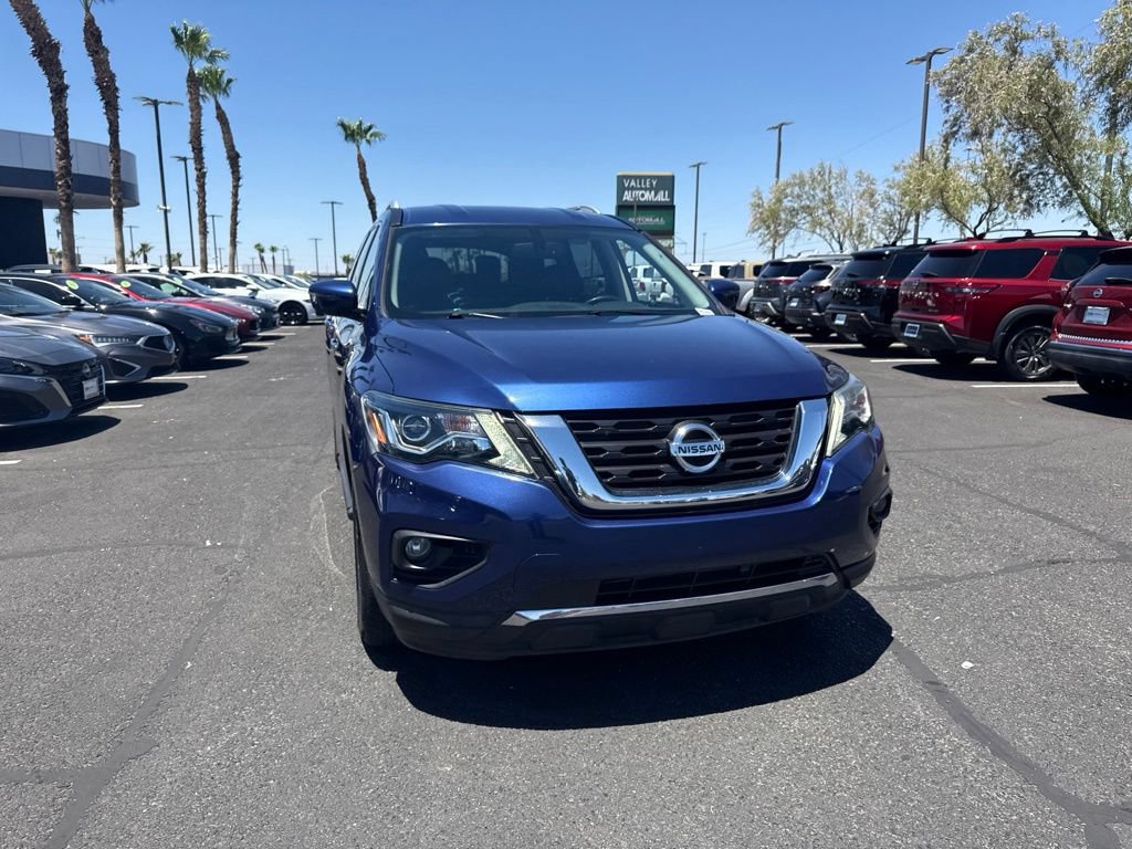Used 2019 Nissan Pathfinder SL FWD image 3