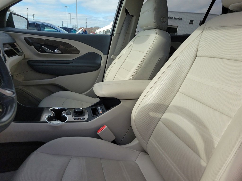 Used 2022 GMC Terrain Denali w/ Denali Premium Package image 21